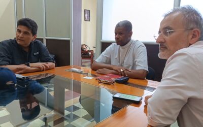 MIEMBROS DE LA EMPRESA MINERA COBRE REALIZAN VISITA PROTOCOLARIA AL OBISPO DE QUIBDÓ